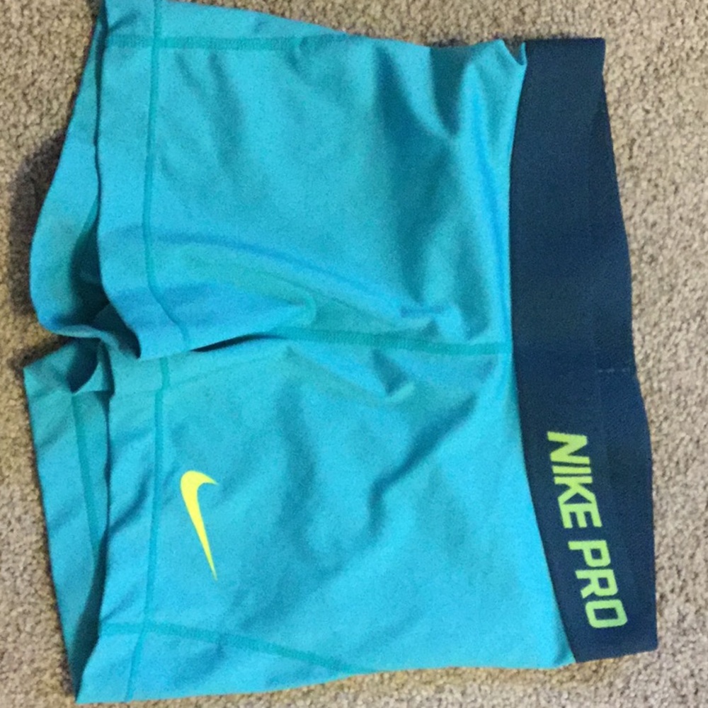 Small Nike athletic shorts